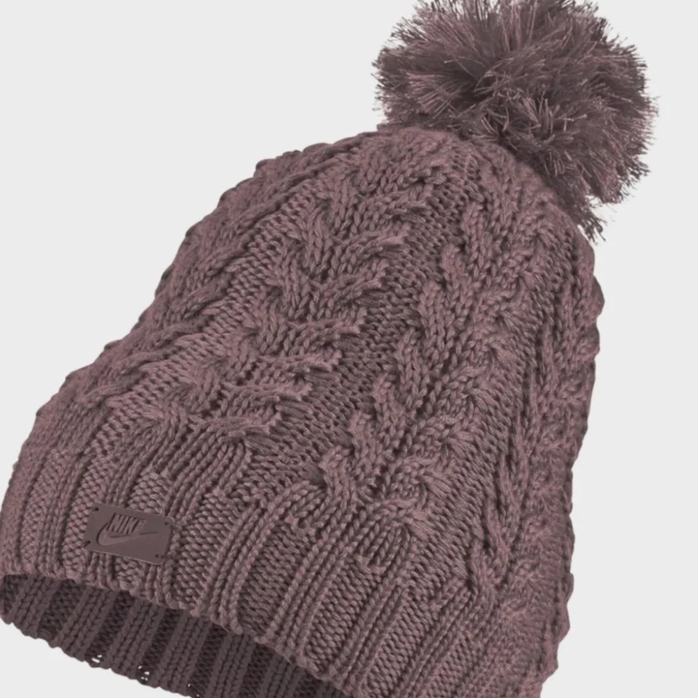 Nike Women’s Sportswear Beanie NWT